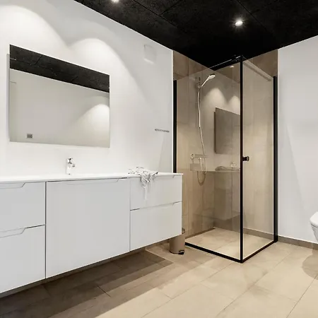 Amazing In With Sauna